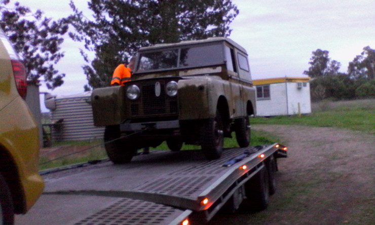 Land Rover on trailer 2