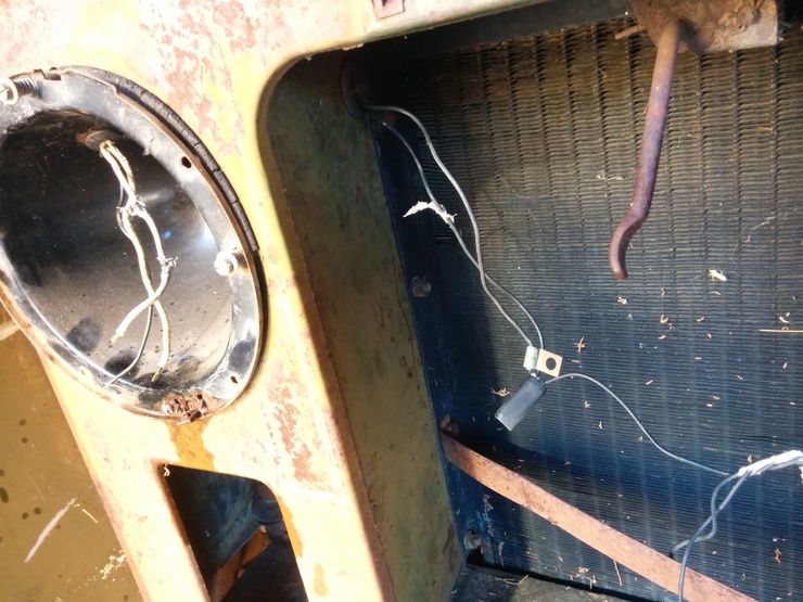 Headlamp wiring harness