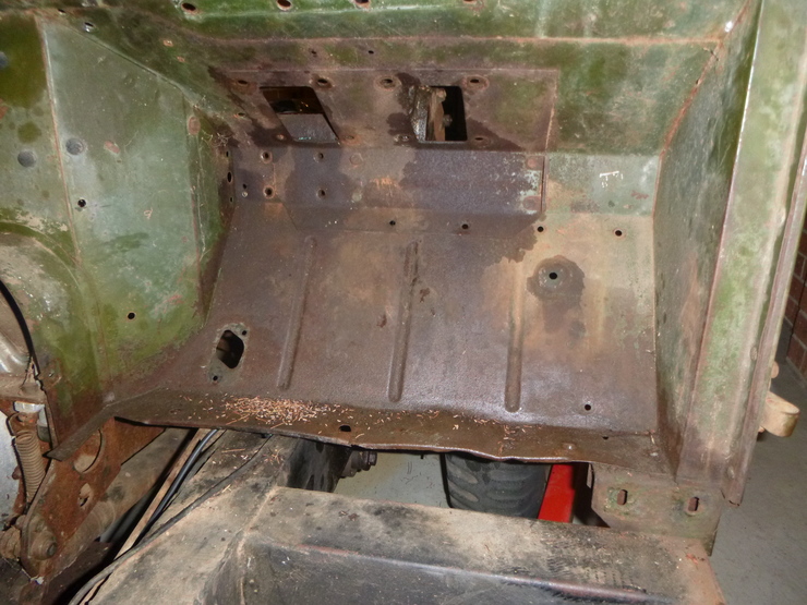 Brake, clutch and accelerator removed, footwell view