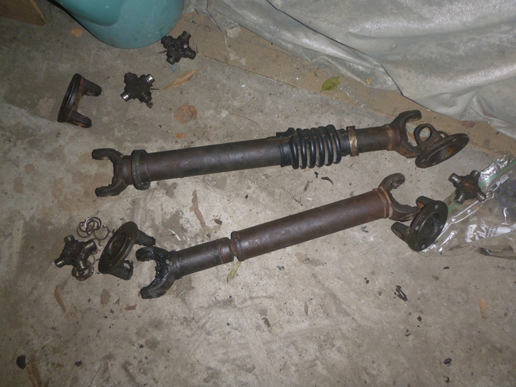 Propshafts with universal joints removed