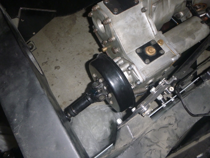 Handbrake drum installed