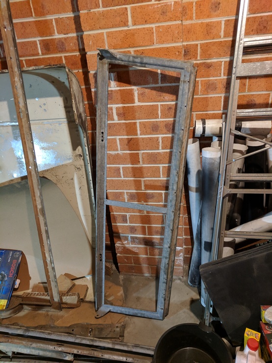 Windscreen frame