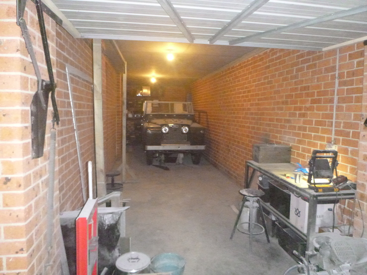 Overall view of garage